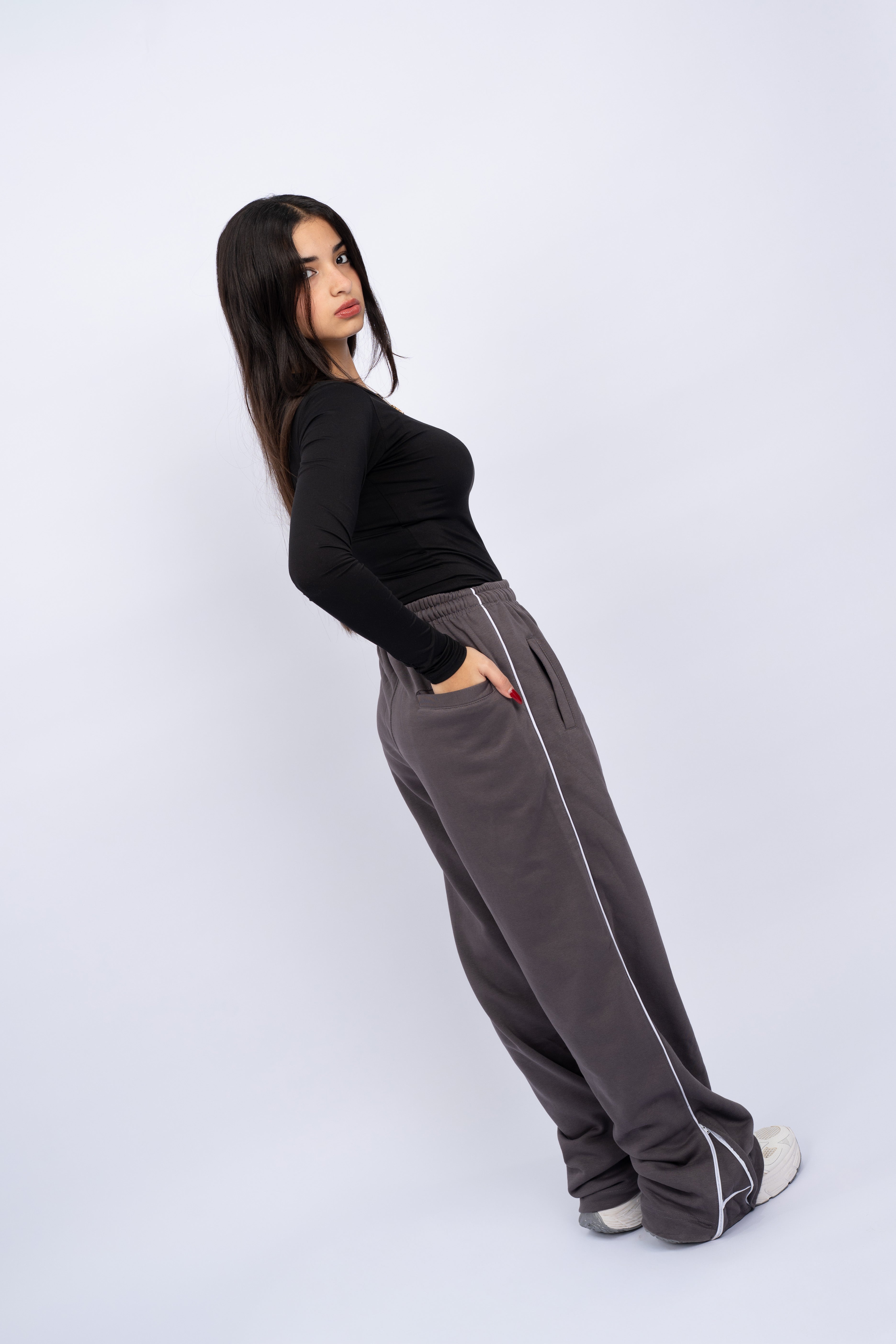 Nike Mirror Sweatpants(Gray)