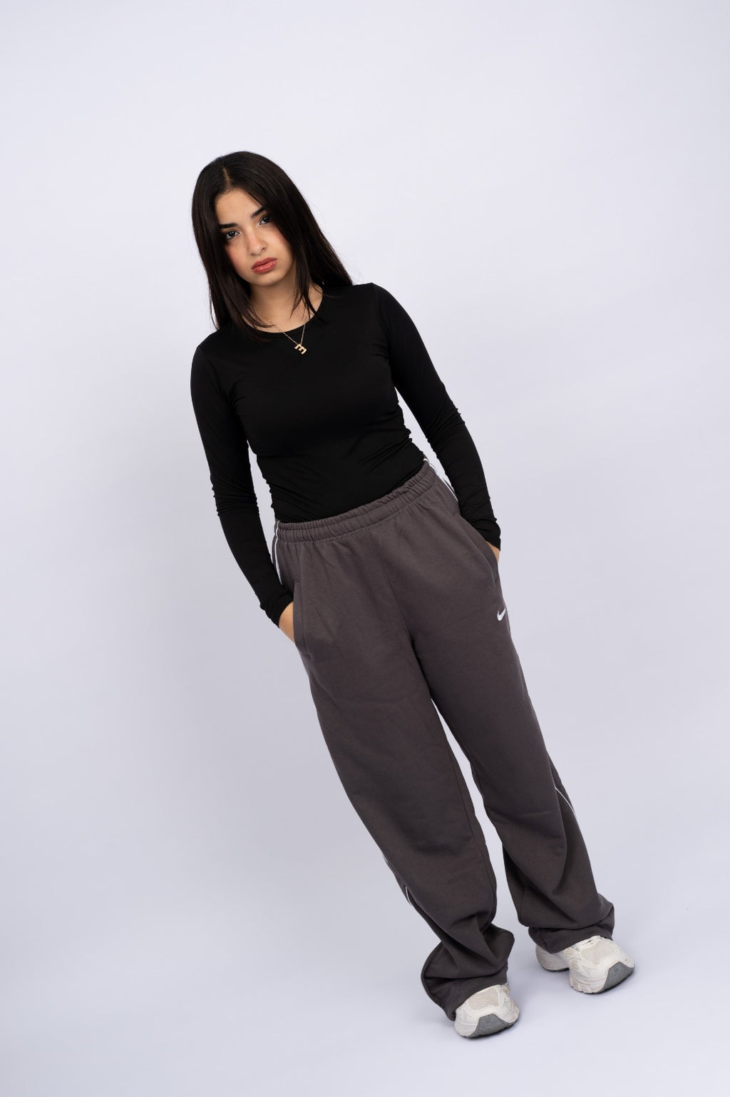 Nike Mirror Sweatpants(Gray)